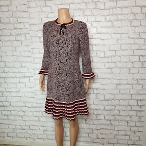 Lara Pleat Detail Dress - Chalky Pink Cluster Spot